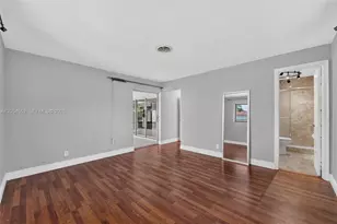 1109 SE 10th St, Deerfield Beach, FL 33441 - Photo 16