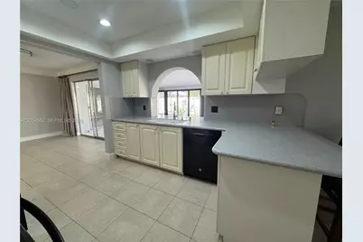 1109 SE 10th St, Deerfield Beach, FL 33441 - Photo 14