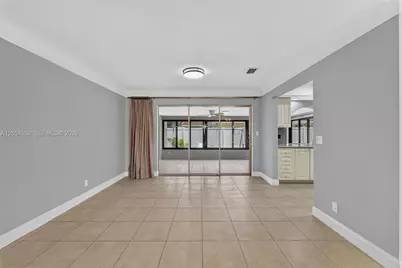 1109 SE 10th St, Deerfield Beach, FL 33441 - Photo 22
