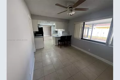 1109 SE 10th St, Deerfield Beach, FL 33441 - Photo 18