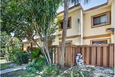 4070 Sierra Ter, Sunrise, FL 33351 - Photo 4