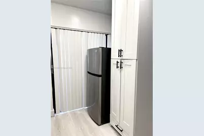 4070 Sierra Ter, Sunrise, FL 33351 - Photo 6