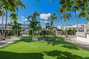 421 75th St, Miami Beach, FL 33141 - Photo 18