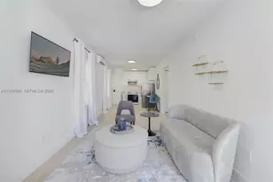421 75th St, Miami Beach, FL 33141 - Photo 16