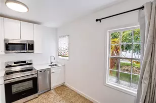 421 75th St, Miami Beach, FL 33141 - Photo 4
