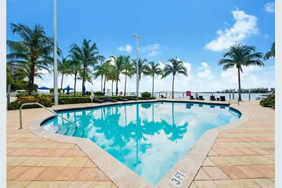 2101 Brickell Ave #2611, Miami, FL 33129 - Photo 20