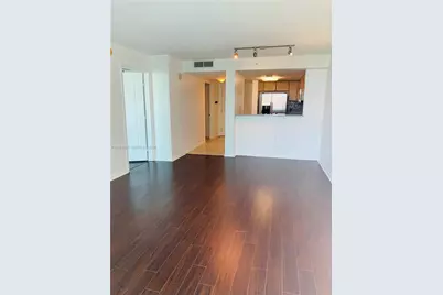 2101 Brickell Ave #2611, Miami, FL 33129 - Photo 2