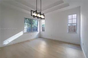 11213 NW 71st Terrace, Doral, FL 33178 - Photo 6