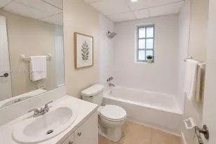 8650 SW 109th Ave, Miami, FL 33173 - Photo 12
