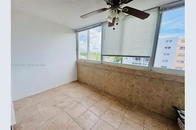 420 NE 12th Ave #502, Hallandale Beach, FL 33009 - Photo 8
