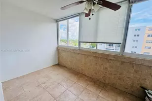 420 NE 12th Ave, Hallandale Beach, FL 33009 - Photo 8