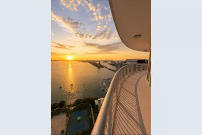 1750 N Bayshore Dr #4201, Miami, FL 33132 - Photo 1
