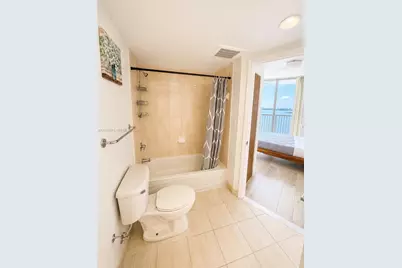 1750 N Bayshore Dr #4201, Miami, FL 33132 - Photo 8