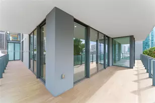 88 SW 7th St, Miami, FL 33130 - Photo 10