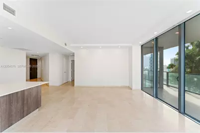 88 SW 7th St #712, Miami, FL 33130 - Photo 6