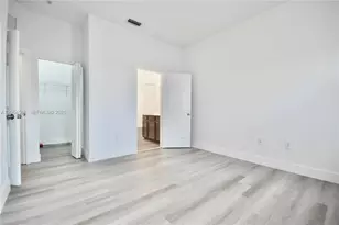 10870 NW 88th Terrace, Doral, FL 33178 - Photo 14