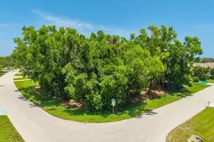 2801 SE Leigh Ave, Port Saint Lucie, FL 34952 - Photo 10