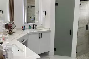 1928 SE 23rd Ave, Homestead, FL 33035 - Photo 8