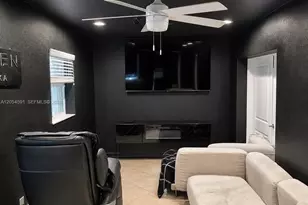 4856 Archie Ln, Other City - In The State Of Florida, FL 33905 - Photo 6