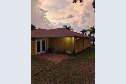 4856 Archie Ln, Other City - In The State Of Florida, FL 33905 - Photo 8