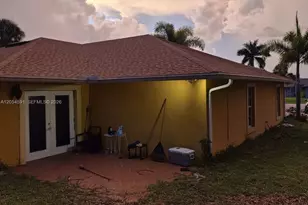 4856 Archie Ln, Other City - In The State Of Florida, FL 33905 - Photo 8