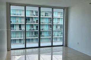 1111 SW 1st Ave, Miami, FL 33130 - Photo 2