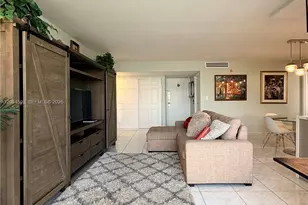 17021 N Bay Rd, Sunny Isles Beach, FL 33160 - Photo 4