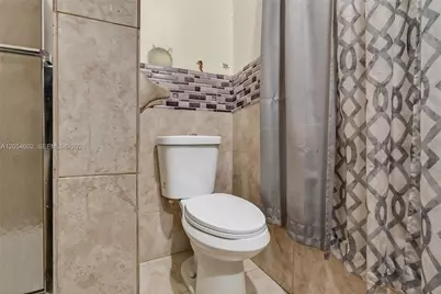 295 NW 122nd St, North Miami, FL 33168 - Photo 16