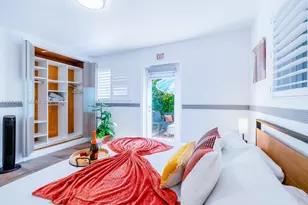 312 N Luna Ct, Hollywood, FL 33021 - Photo 10