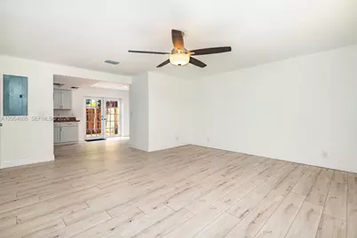 7920 Kimberly Blvd #305, North Lauderdale, FL 33068 - Photo 6