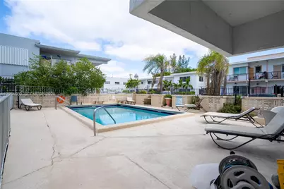 7850 Byron Ave #207, Miami Beach, FL 33141 - Photo 30