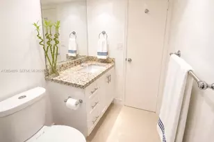 2030 S Ocean Dr, Hallandale Beach, FL 33009 - Photo 28