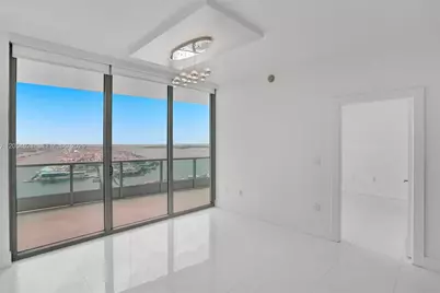900 Biscayne Blvd #4803, Miami, FL 33132 - Photo 12