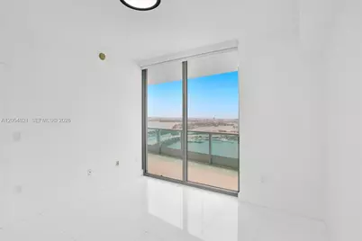 900 Biscayne Blvd #4803, Miami, FL 33132 - Photo 18