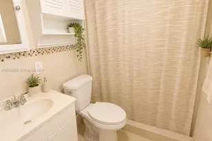 680 Miller Dr, Miami Springs, FL 33166 - Photo 10