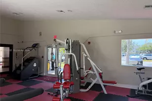 6195 NW 186th St, Hialeah, FL 33015 - Photo 16