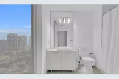 151 SE 1st St #2411, Miami, FL 33131 - Photo 10
