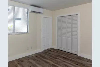 1140 71st St #2, Miami Beach, FL 33141 - Photo 10