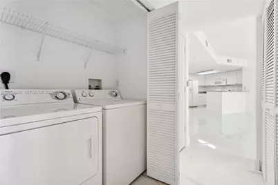 19501 W Country Club Dr #2506, Aventura, FL 33180 - Photo 6