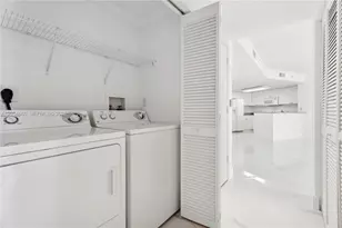 19501 W Country Club Dr, Aventura, FL 33180 - Photo 6