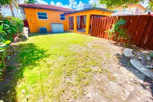 1631 Hollywood Blvd, Hollywood, FL 33020 - Photo 2