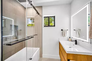 530 SW 18th Terrace, Miami, FL 33129 - Photo 28