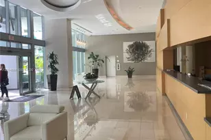 79 SW 12th St, Miami, FL 33130 - Photo 2