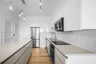 101 Diplomat Pkwy, Hallandale Beach, FL 33009 - Photo 14