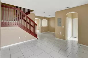 2874 SE 15th Rd, Homestead, FL 33035 - Photo 2