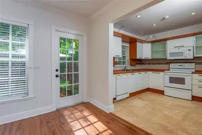 5490 SW 57 Ave #0, Miami, FL 33155 - Photo 4