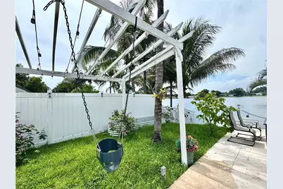 8641 NW 19th St, Pembroke Pines, FL 33024 - Photo 26