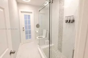 8641 NW 19th St, Pembroke Pines, FL 33024 - Photo 18
