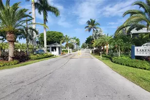 1280 S Franklin Ave, Homestead, FL 33034 - Photo 2