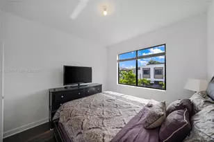 20674 NE 2nd Ct, Miami, FL 33179 - Photo 32